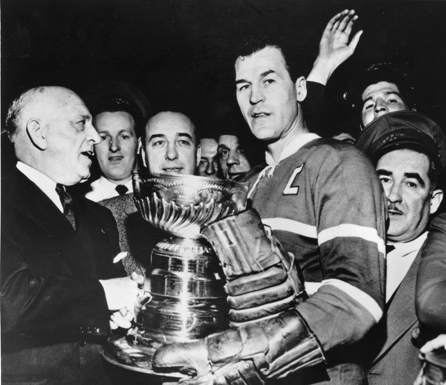 1956: Canadiens win Stanley Cup in 5 games